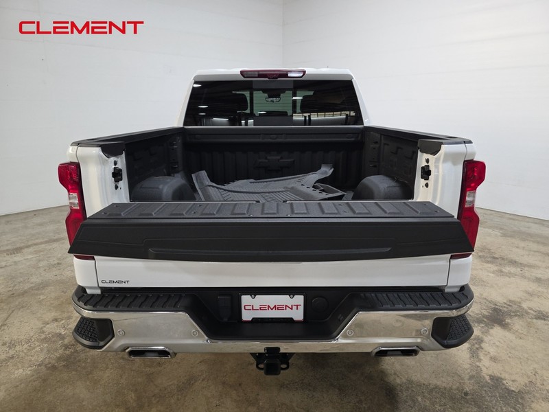 Chevrolet Silverado 1500 Vehicle Image 09