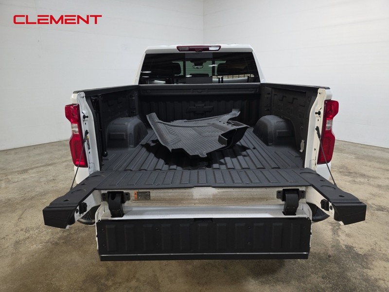 Chevrolet Silverado 1500 Vehicle Image 10