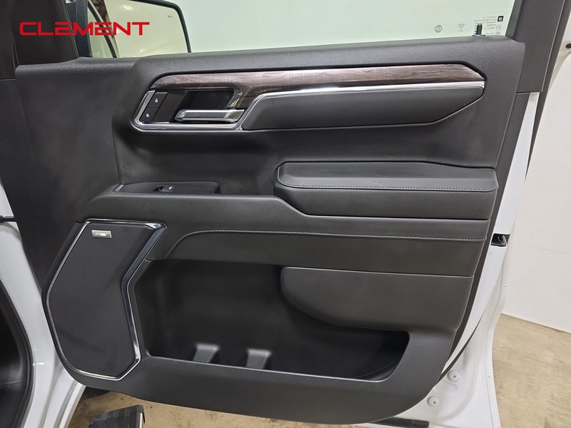 Chevrolet Silverado 1500 Vehicle Image 35