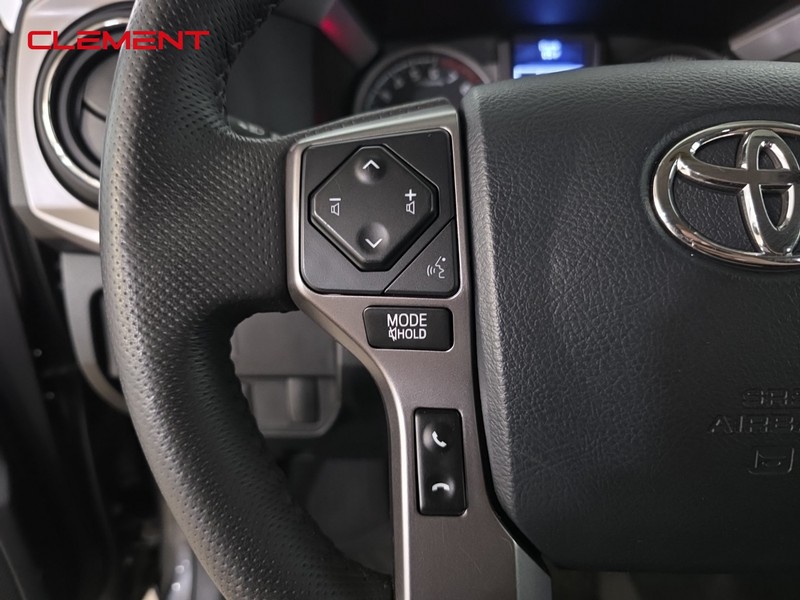 Toyota Tacoma 4WD Vehicle Image 13