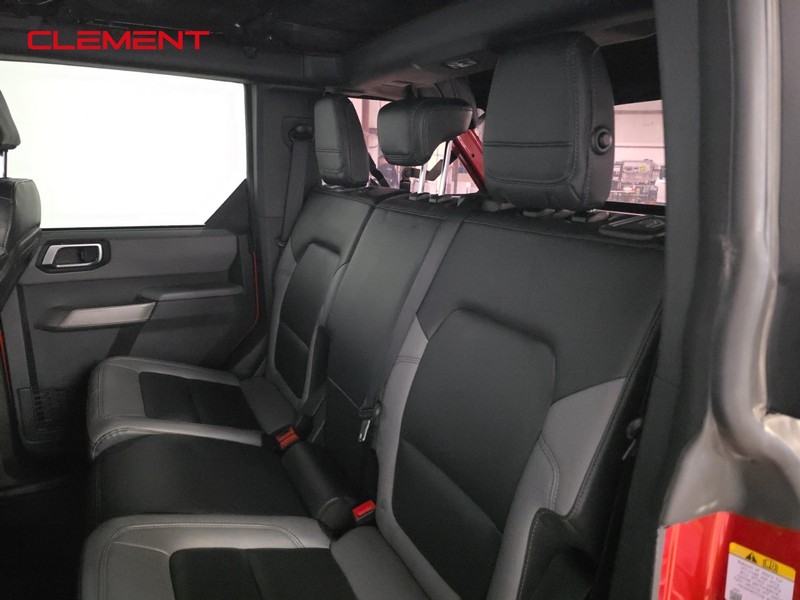 Ford Bronco Vehicle Image 25