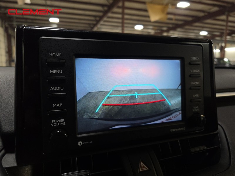 Toyota RAV4 Vehicle Image 19