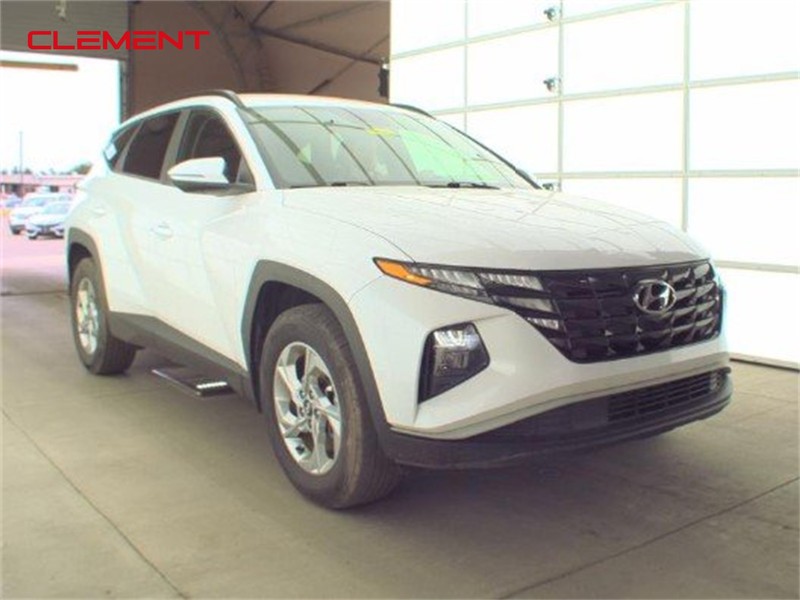 Hyundai Tucson Vehicle Image 02