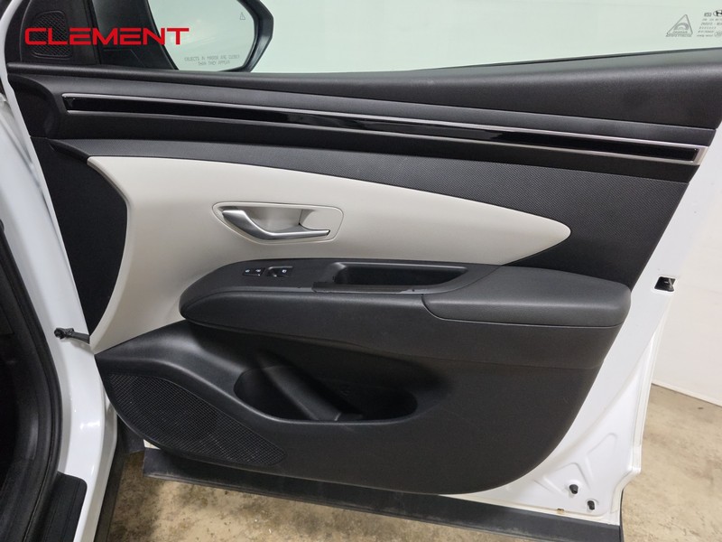 Hyundai Tucson Vehicle Image 31