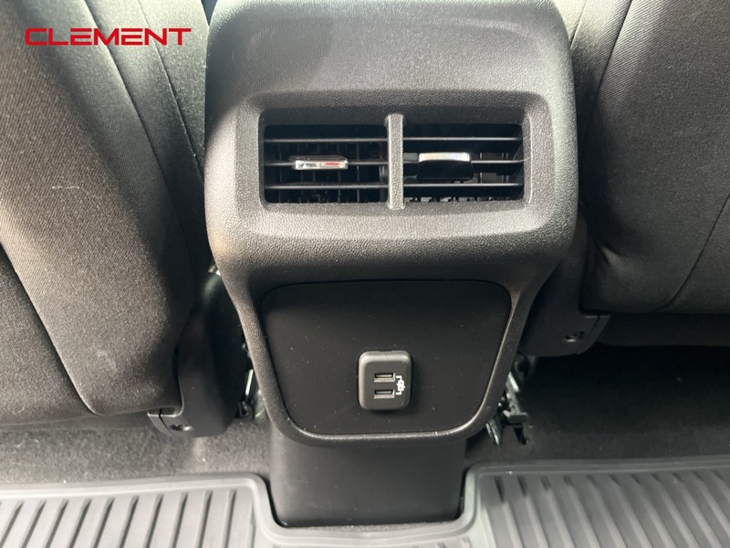 Chevrolet Equinox Vehicle Image 34