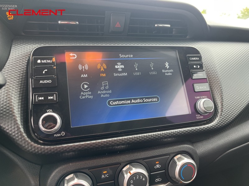 Nissan Kicks Vehicle Image 17
