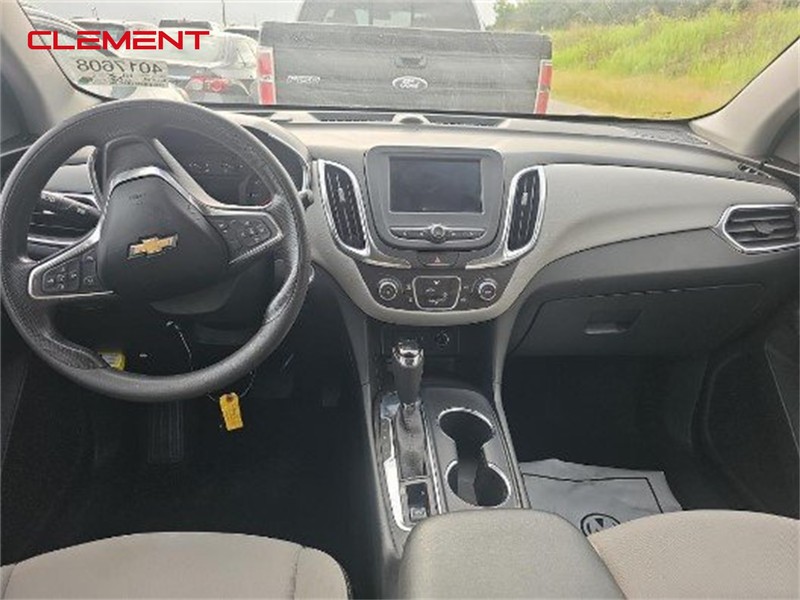 Chevrolet Equinox Vehicle Image 04
