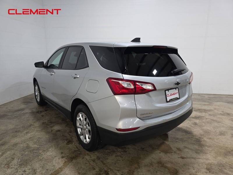 Chevrolet Equinox Vehicle Image 08