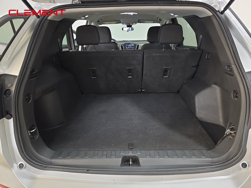 Chevrolet Equinox Vehicle Image 09