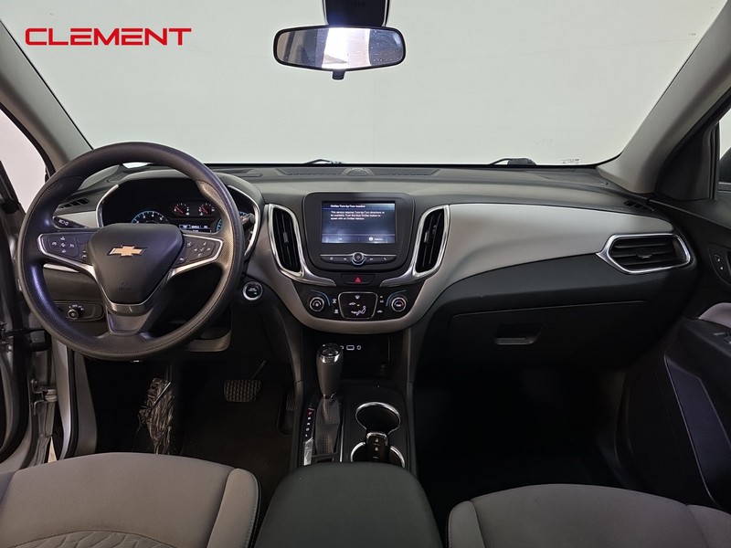 Chevrolet Equinox Vehicle Image 10