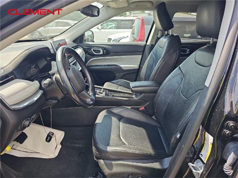 Jeep Compass Vehicle Image 03