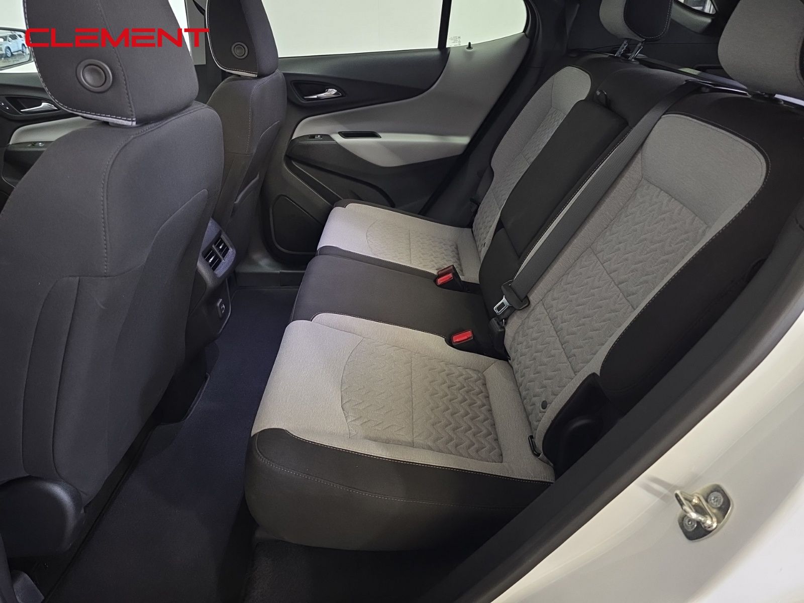 Chevrolet Equinox Vehicle Image 27