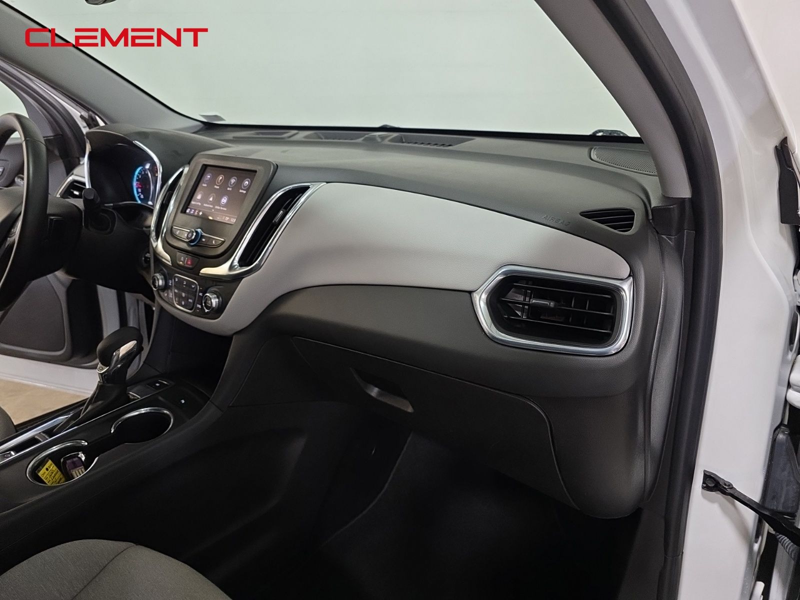 Chevrolet Equinox Vehicle Image 30