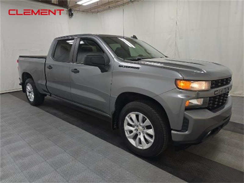 Chevrolet Silverado 1500 Vehicle Image 02