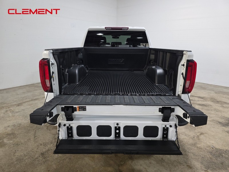 GMC Sierra 1500 Vehicle Image 10