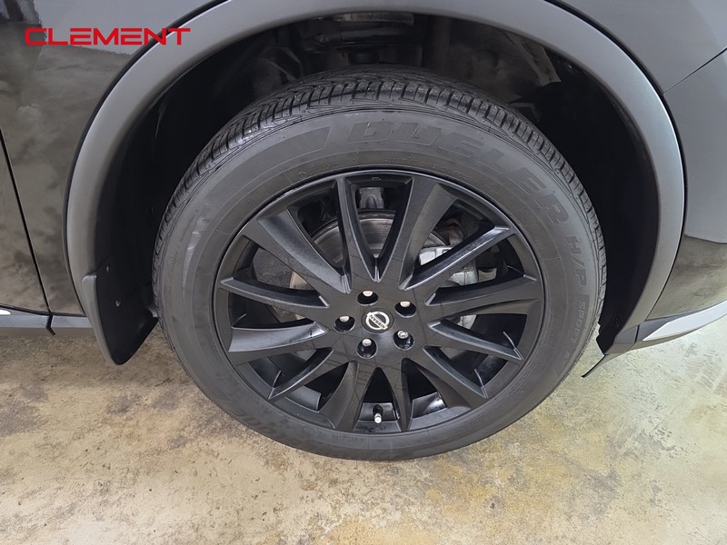 Nissan Murano Vehicle Full-screen Gallery Image 36