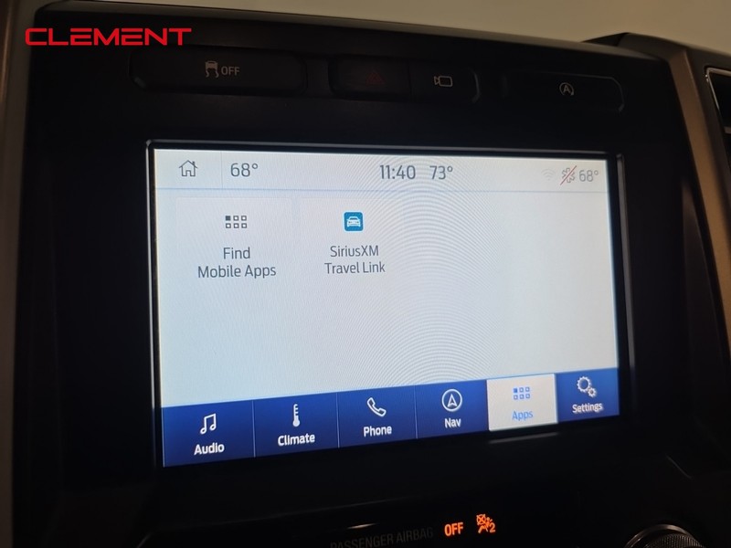 Ford F-150 Vehicle Full-screen Gallery Image 19