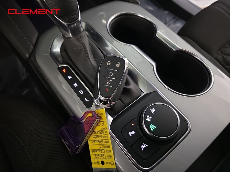 Chevrolet Blazer Vehicle Image 18