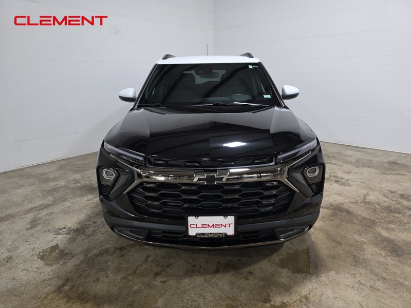 Chevrolet Trailblazer Vehicle Full-screen Gallery Image 2