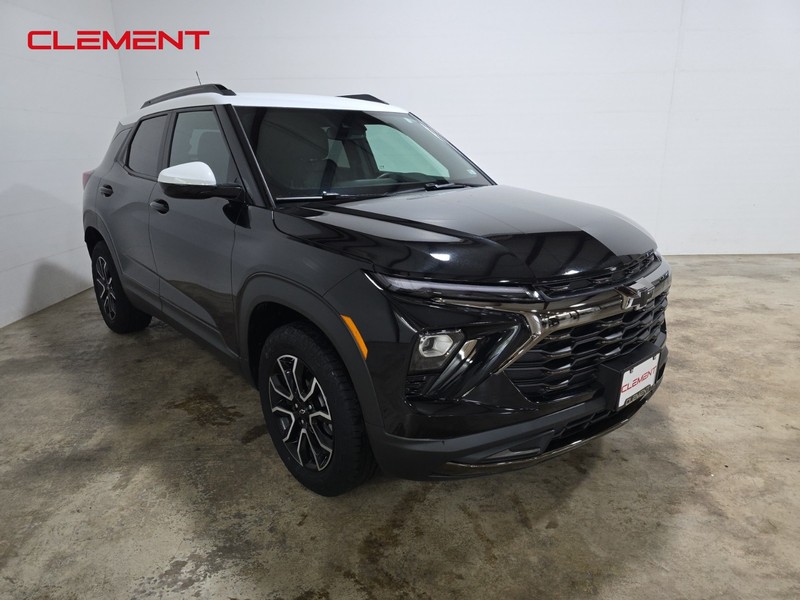 Chevrolet Trailblazer Vehicle Full-screen Gallery Image 3