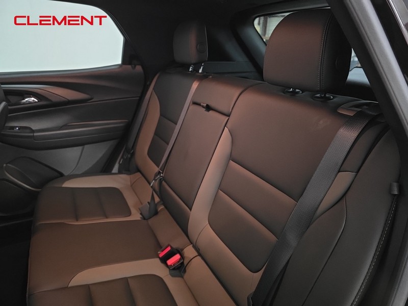 Chevrolet Trailblazer Vehicle Full-screen Gallery Image 28