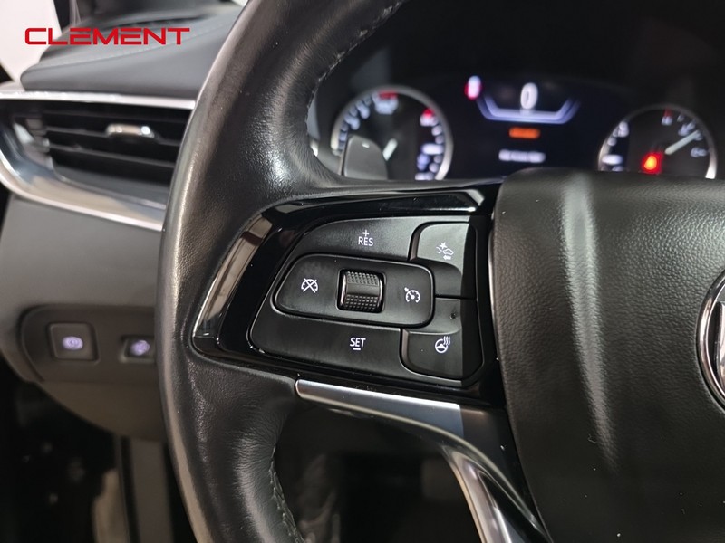 Buick Enclave Vehicle Full-screen Gallery Image 13