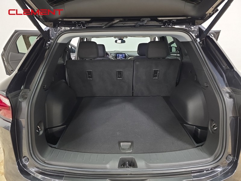 Chevrolet Blazer Vehicle Full-screen Gallery Image 9