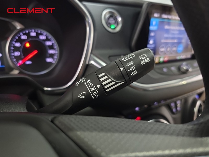 Chevrolet Blazer Vehicle Full-screen Gallery Image 15