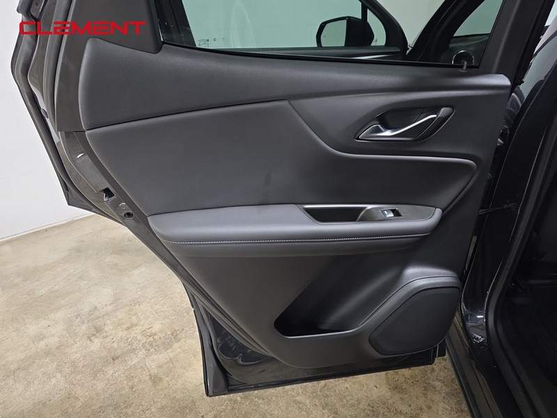 Chevrolet Blazer Vehicle Full-screen Gallery Image 24