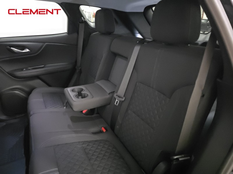 Chevrolet Blazer Vehicle Full-screen Gallery Image 26