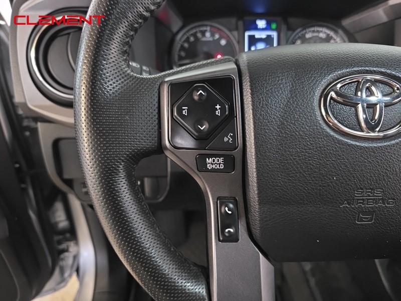 Toyota Tacoma 4WD Vehicle Image 13