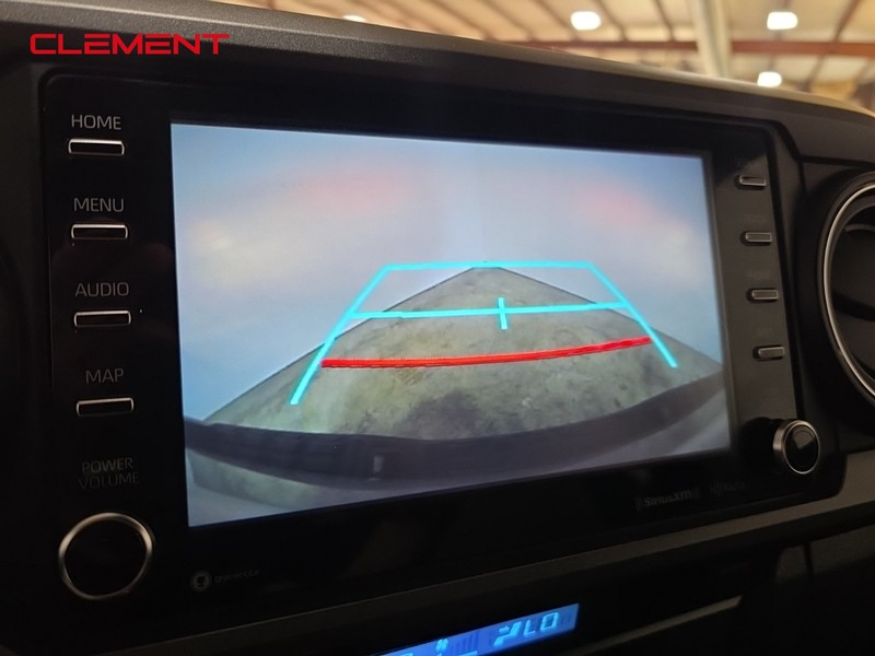 Toyota Tacoma 4WD Vehicle Image 19