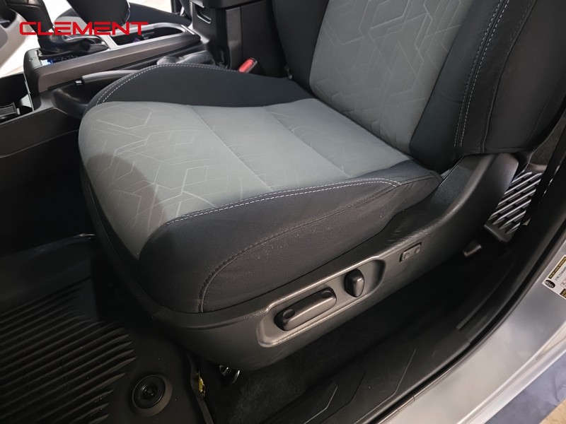 Toyota Tacoma 4WD Vehicle Image 24