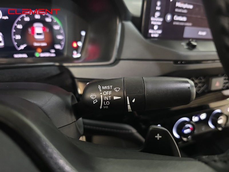 Honda Accord Hybrid Vehicle Full-screen Gallery Image 14