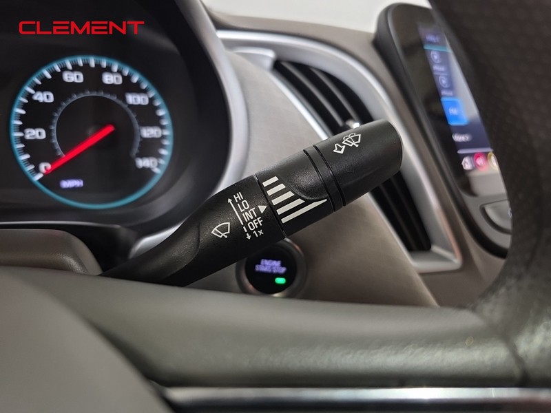 Chevrolet Malibu Vehicle Full-screen Gallery Image 15