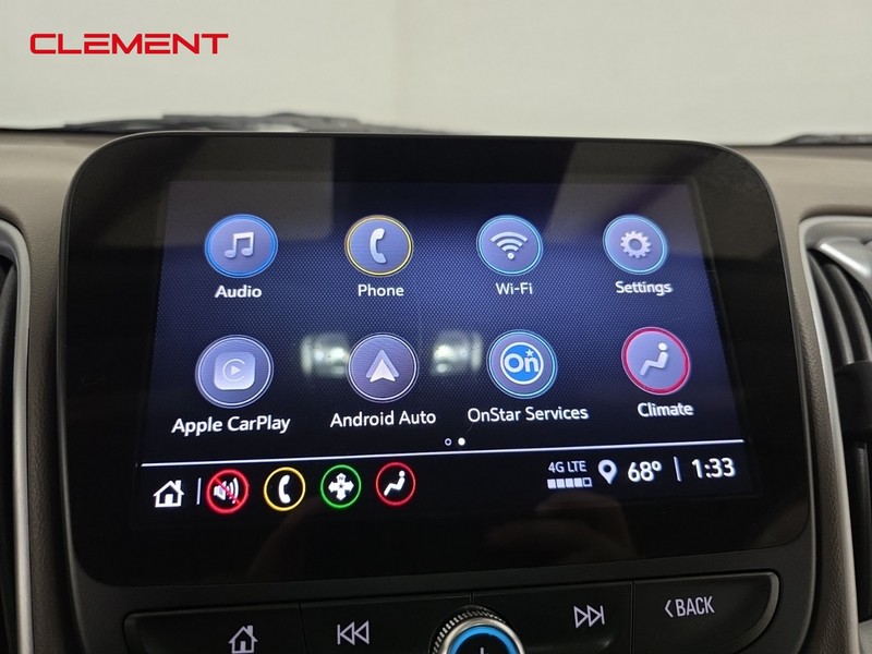 Chevrolet Malibu Vehicle Full-screen Gallery Image 17