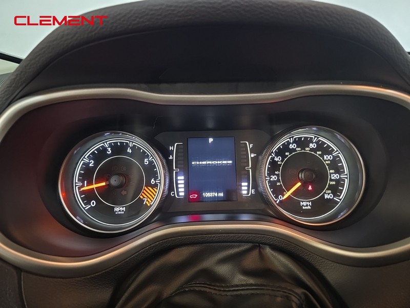 Jeep Cherokee Vehicle Image 12