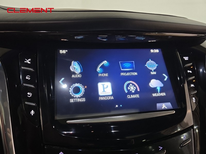 Cadillac Escalade ESV Vehicle Full-screen Gallery Image 16