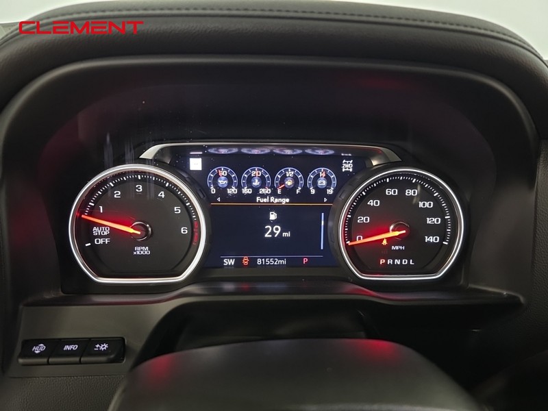 Chevrolet Silverado 1500 Vehicle Full-screen Gallery Image 15