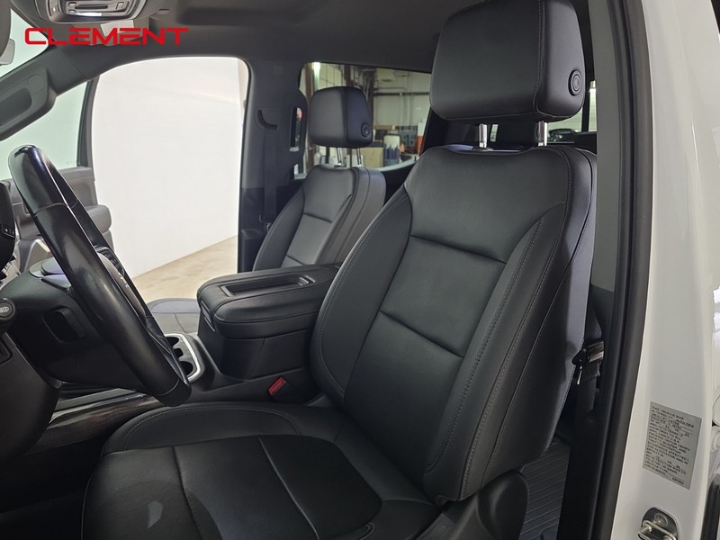 Chevrolet Silverado 1500 Vehicle Full-screen Gallery Image 25