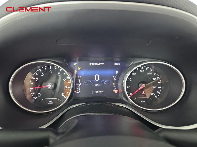 Jeep Compass Vehicle Full-screen Gallery Image 15