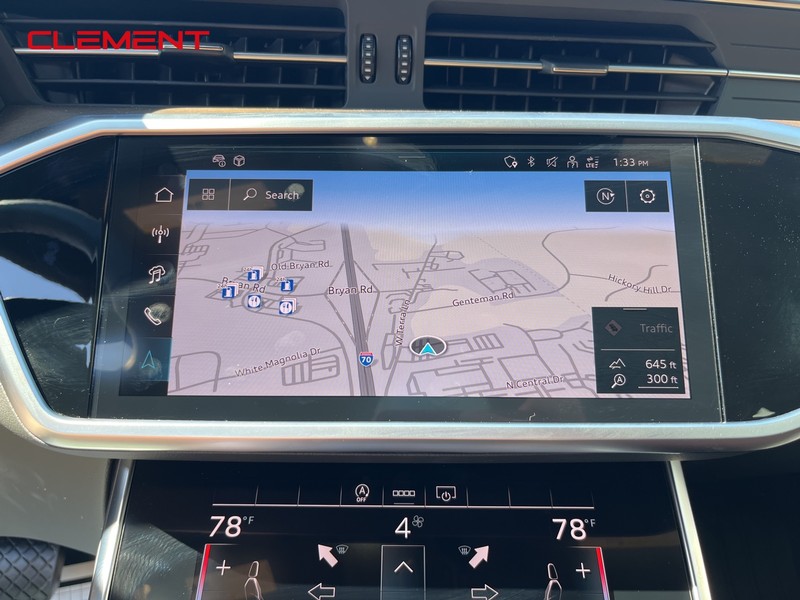 Audi A6 Sedan Vehicle Full-screen Gallery Image 19