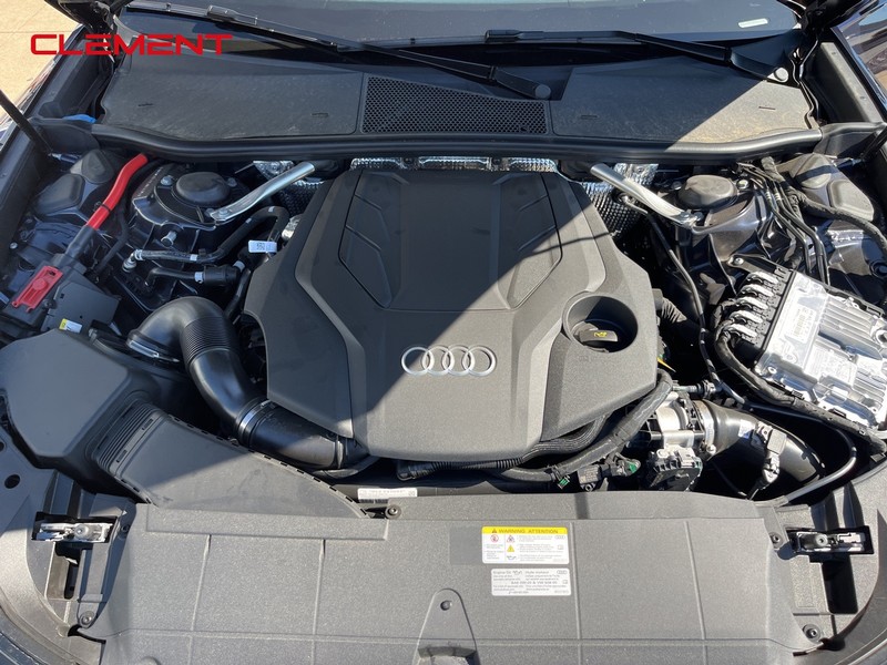 Audi A6 Sedan Vehicle Full-screen Gallery Image 44