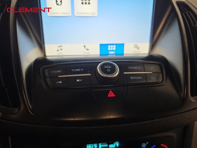 Ford Escape Vehicle Full-screen Gallery Image 20