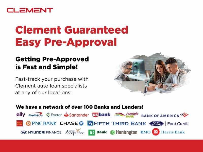 Ford Focus Sedan Vehicle Full-screen Gallery Image 35