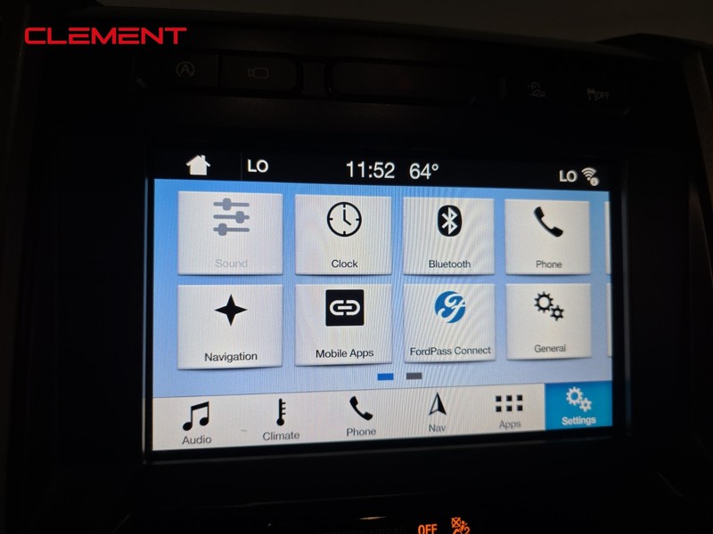 Ford F-150 Vehicle Full-screen Gallery Image 17