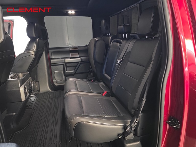 Ford F-150 Vehicle Full-screen Gallery Image 33