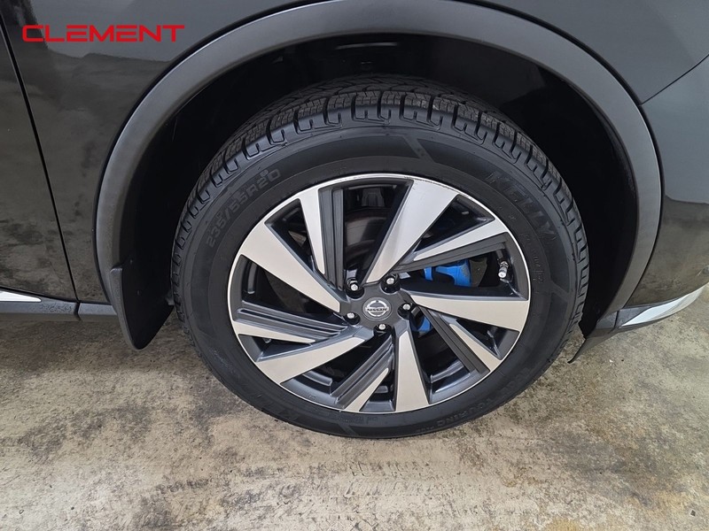 Nissan Murano Vehicle Image 35