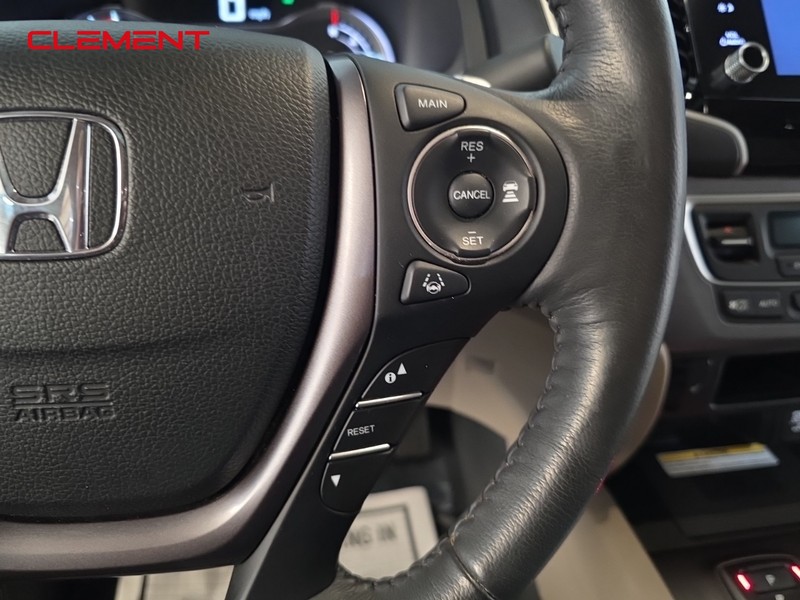 Honda Ridgeline Vehicle Image 16