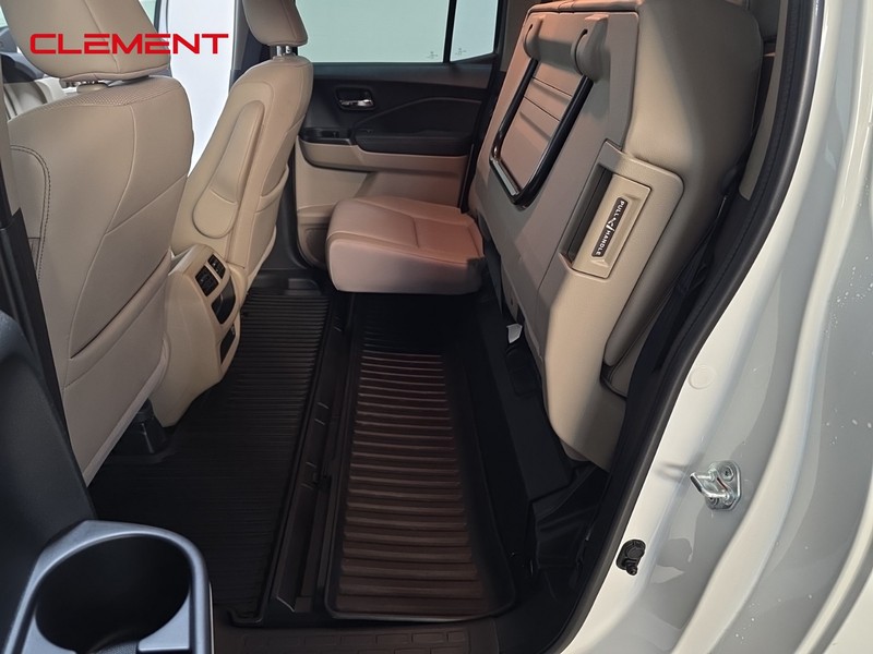 Honda Ridgeline Vehicle Image 30